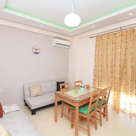 Blue Sea Apartment